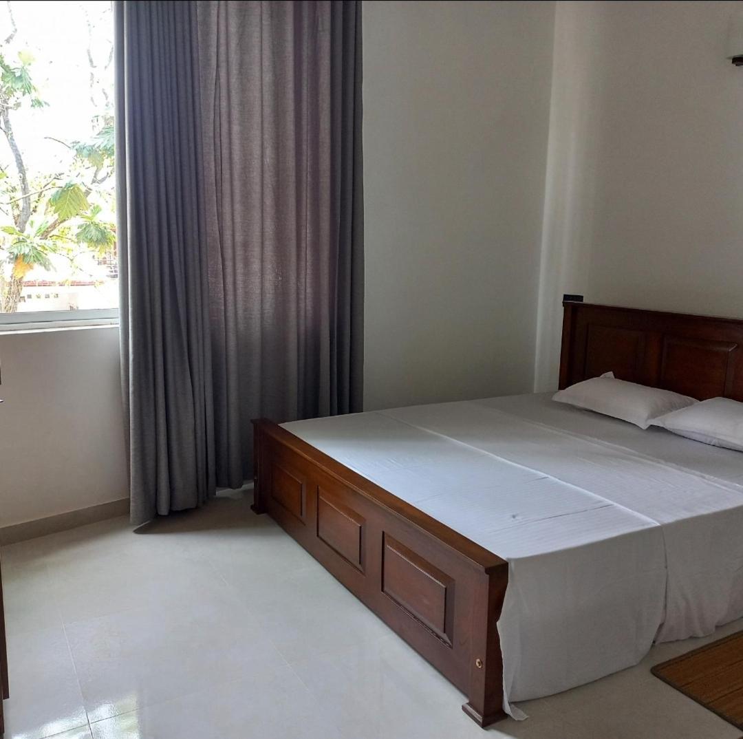 Mirissa Cocoon Hotel Exterior photo